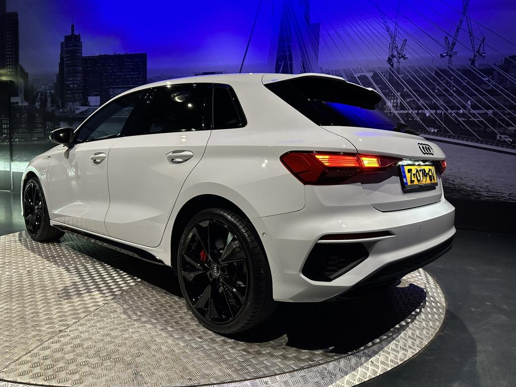 Audi A3 sportback 45 tfsi e s edition competition *navi*camera*acc*