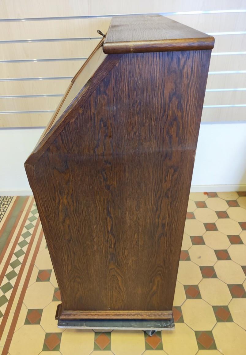 Secretaire