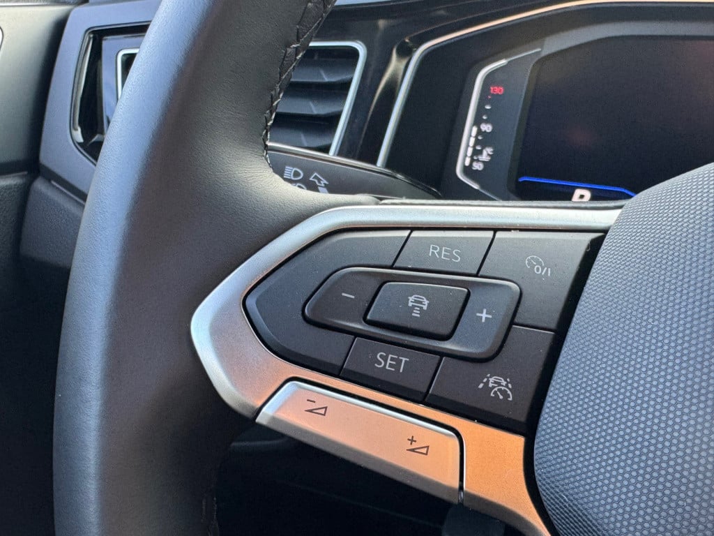 Volkswagen Taigo 1.0 tsi r-line * panoramadak * carplay * acc * clima