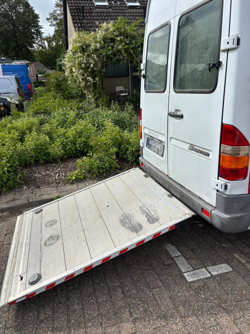 Mercedes Benz Sprinter 7 zitplaatsen automaat 2002