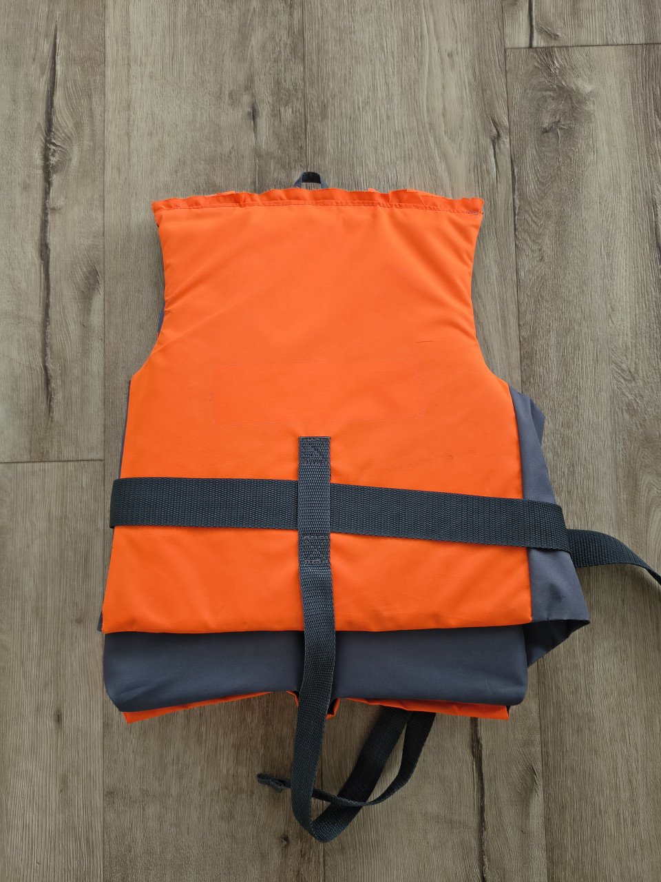 Mooi oranje zwemvest, reddingsvest 30-40 kg, 100 Newtons.
