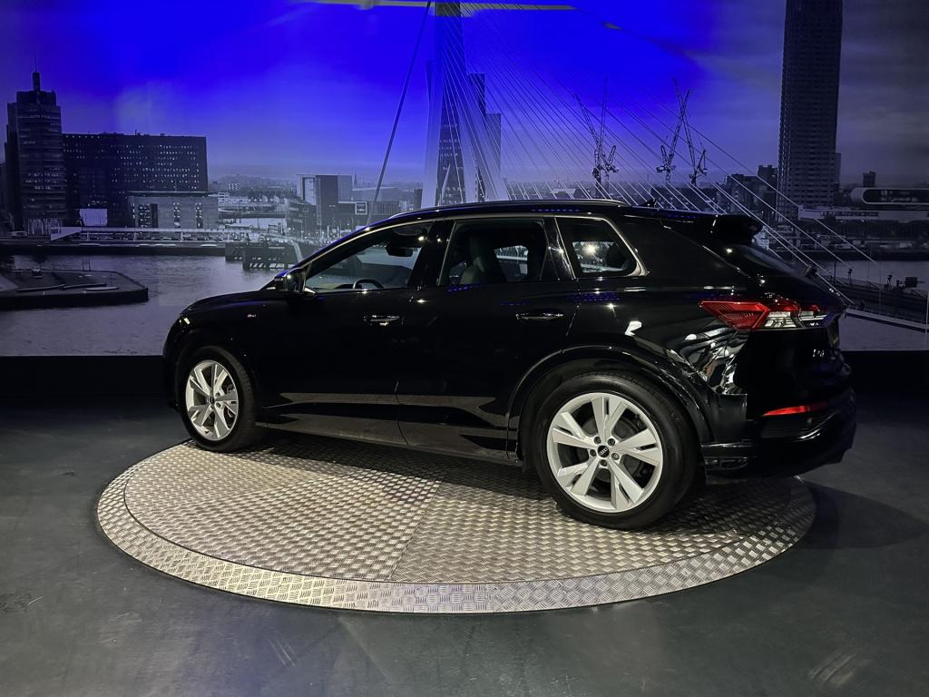 Audi Q4 E-tron 40 launch edition s-line competition 77 kwh soh 95%