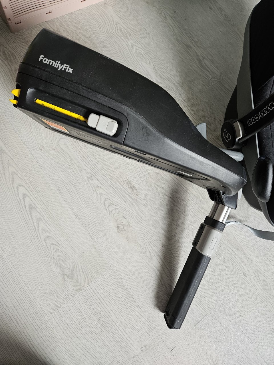 Maxicosi Pebble en family fix