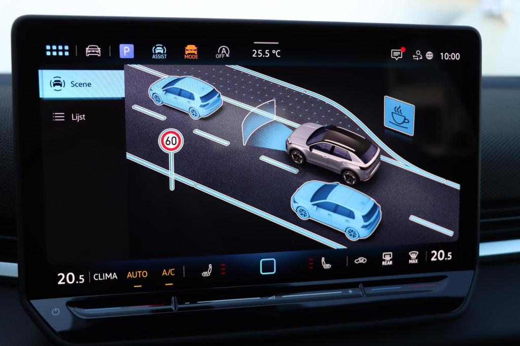 Volkswagen T-roc 1.5 etsi r-line first edition 150pk dsg7