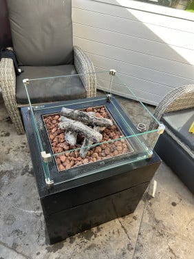 Te koop een vuurtafel op gas