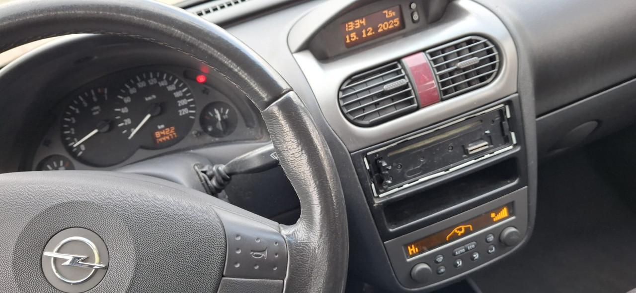 Opel corsa bj 2004  1250 euro