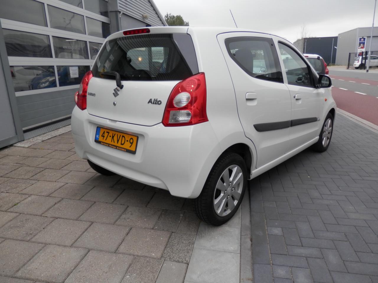 Auto Garant Biedt Aan: Suzuki Alto 1.0 Exclusive