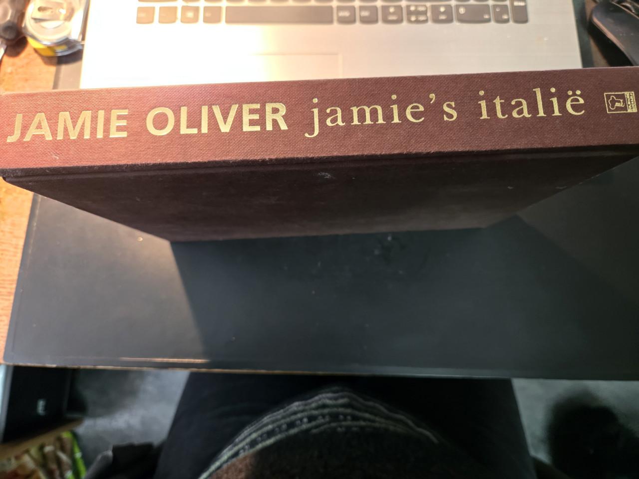 Kookboek: Jamie's Italië van Jamie Oliver 1e druk 2005