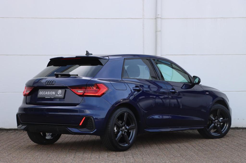 Audi A1 Sportback 30 tfsi s edition 115pk | carplay | sensoren