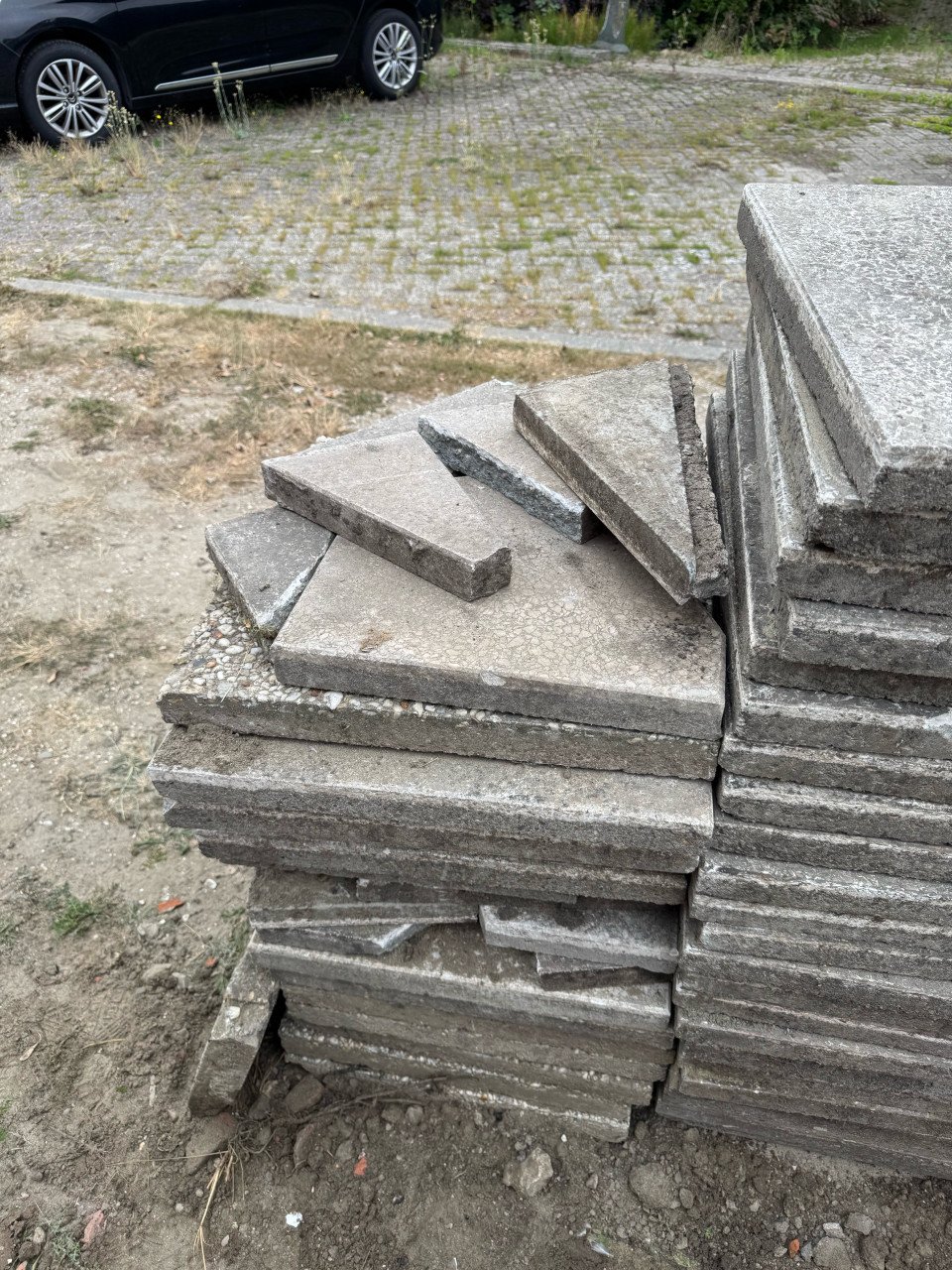 Grindtegels 50x50 - 76 stuks - Gratis af te halen