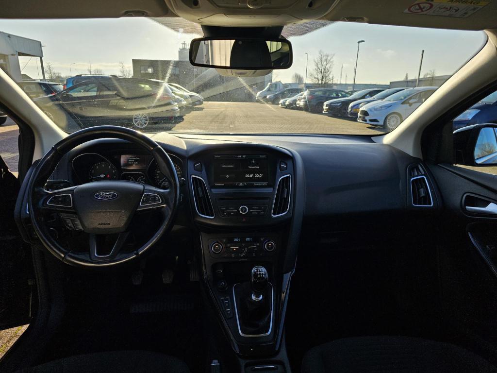 Ford Focus wagon 1.0 first edition