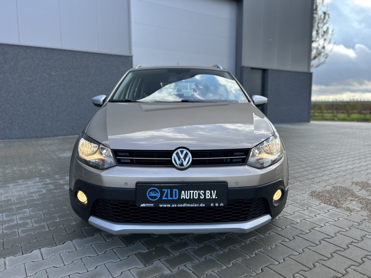 Volkswagen Polo 1.2 TSI CrossPolo BlueMotion Tech/APK/AIRCO/