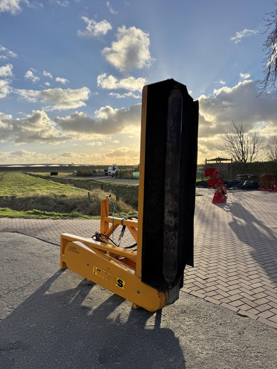 Hemos Klepelmaaier MK 200