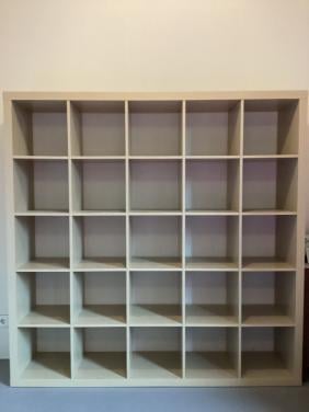 Grote boekenkast IKEA