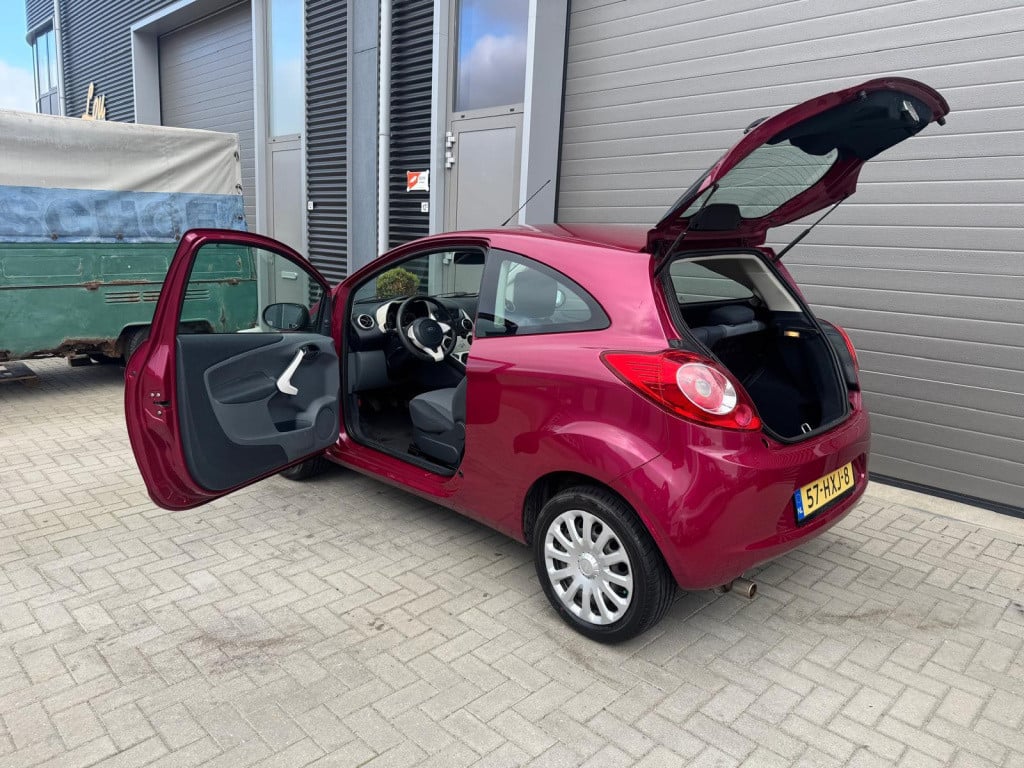 Ford KA 1.2 titanium/110.000 nap/airco/nette auto
