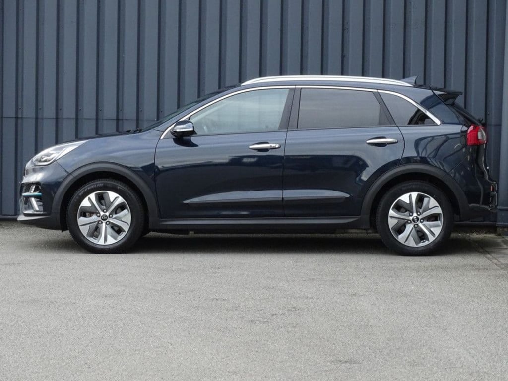 Kia E-niro executiveline 64 kwh incl btw | led | stoelkoeling-en verwarming