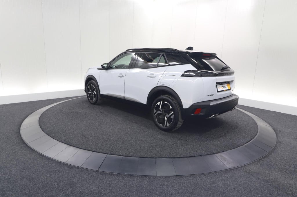 Peugeot 2008 puretech 130 eat8 gt | camera | apple carplay | parkeersensore