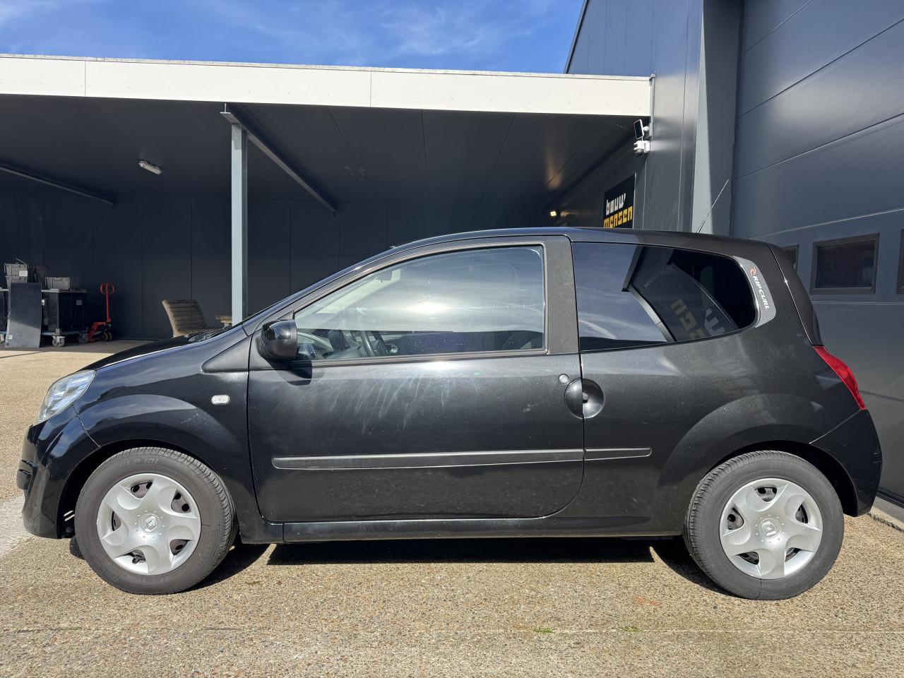 Renault Twingo 1.2 16V 3DRS 2010 Zwart Airco Apk Nap