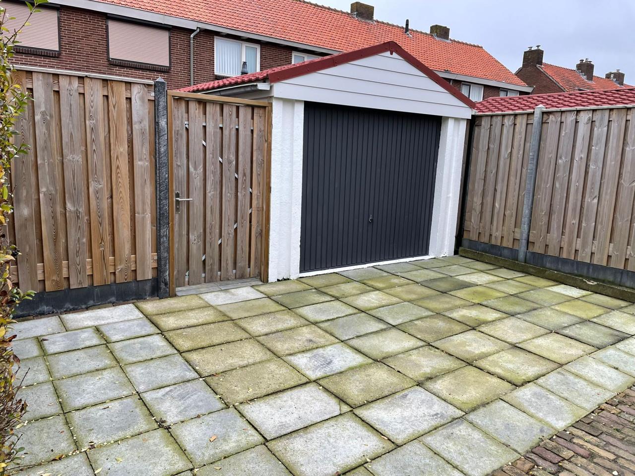 Huis met garage te huur in Hoek
