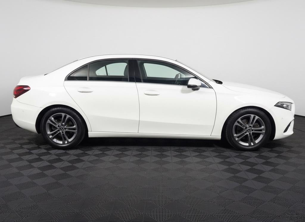 Mercedes-Benz A-Klasse 200 business solution