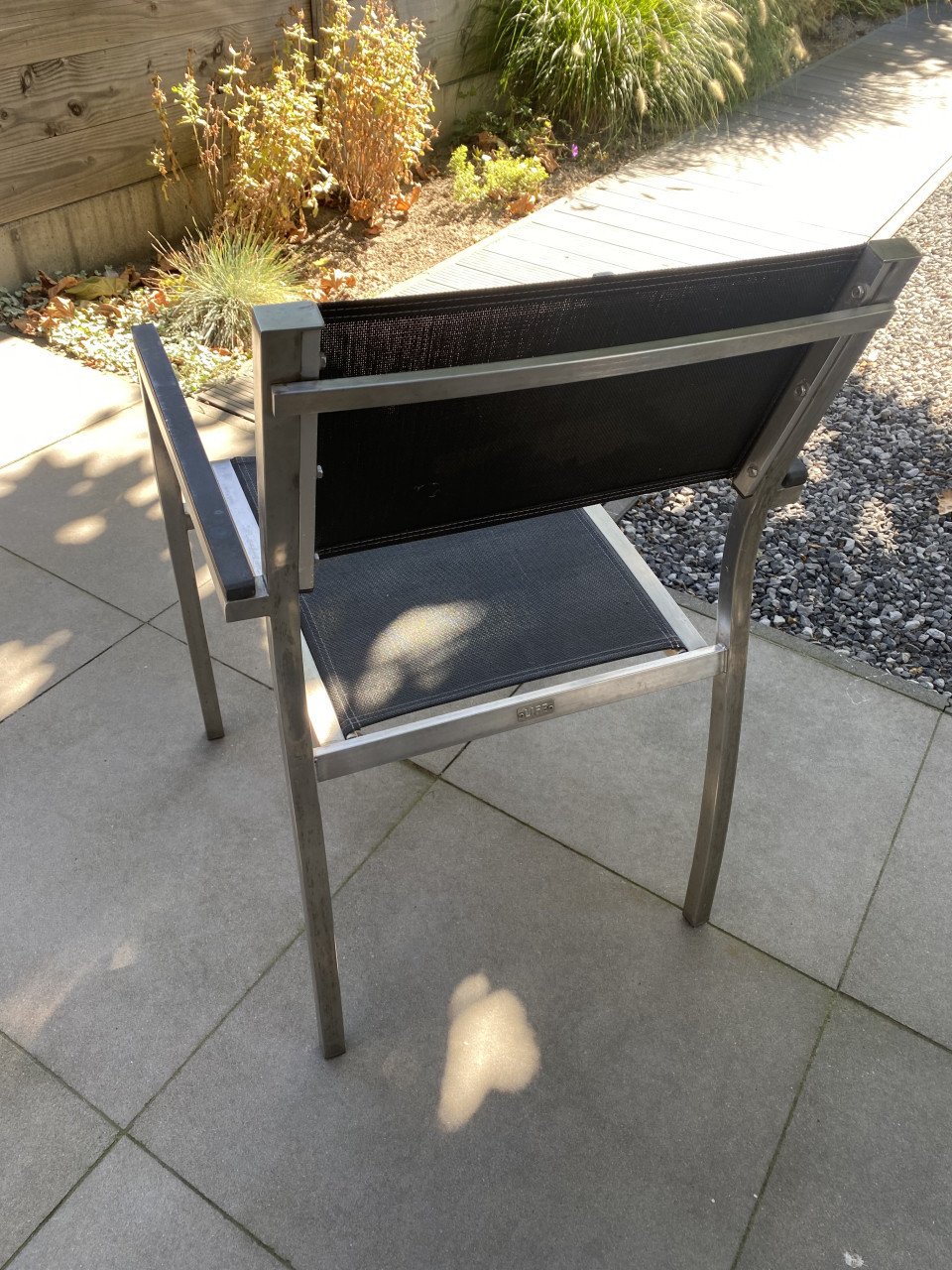 Buitentafel + stoelen