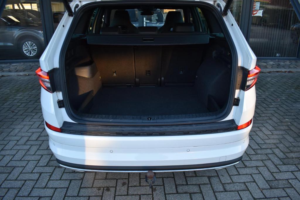Skoda Kodiaq 1.5 tsi sportline | mj22 | trekhaak | canton | camera | adapti