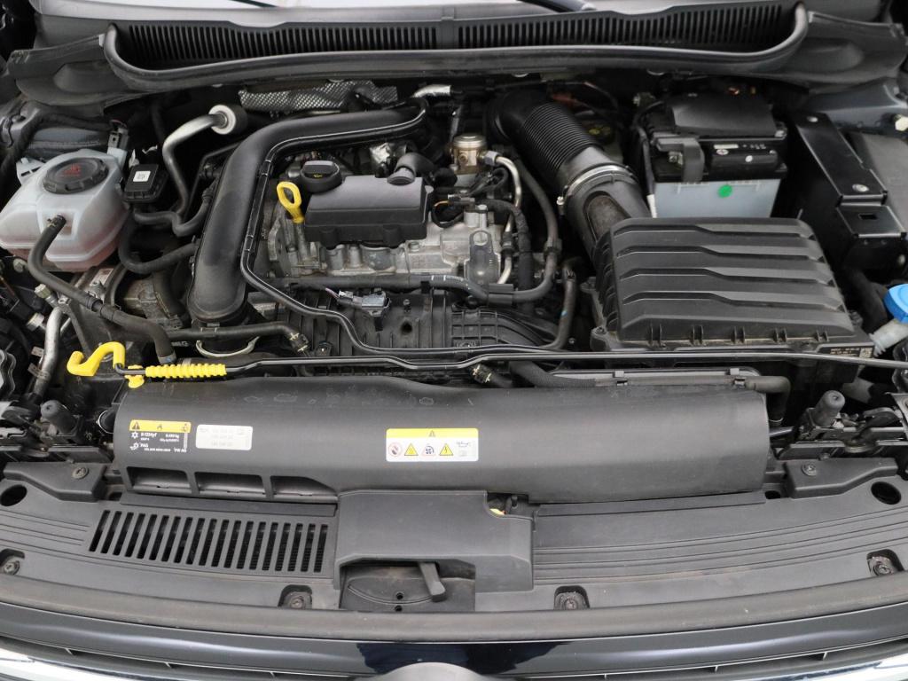 Volkswagen Polo 1.0 tsi life business | lmv | virtual cockpit | cruise cont