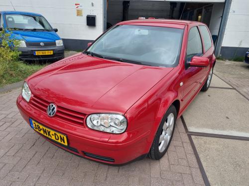 Volkswagen Golf 1.6-16V Sportline | Trekhaak | Cruise control!