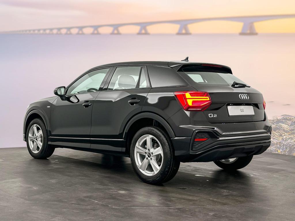 Audi Q2 s edition 35 tfsi 110 kw / 150 pk hatchback 7 vers