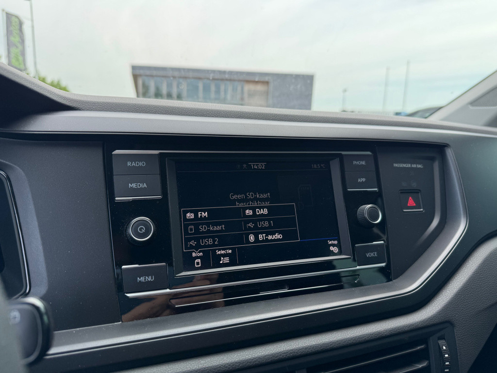 Volkswagen Polo 1.0 * carplay * stoelverwarming * dab * 1e eigenaar