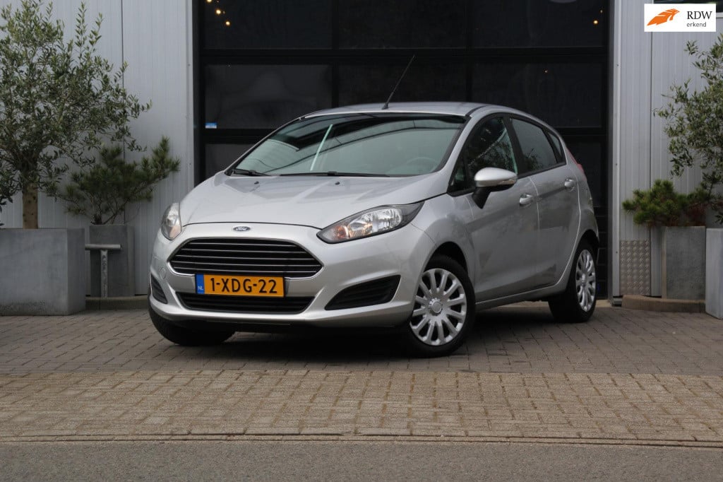 Ford Fiesta 1.0 trend - airco - elek.ramen - elek spiegels - isofix - aux/u
