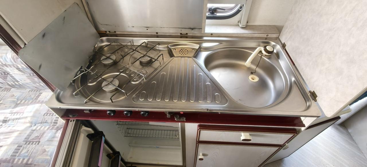 Knaus Sudwind 485 TU 1992Bjaar,Isabella voortent , Fietsedrager,Vaste water
