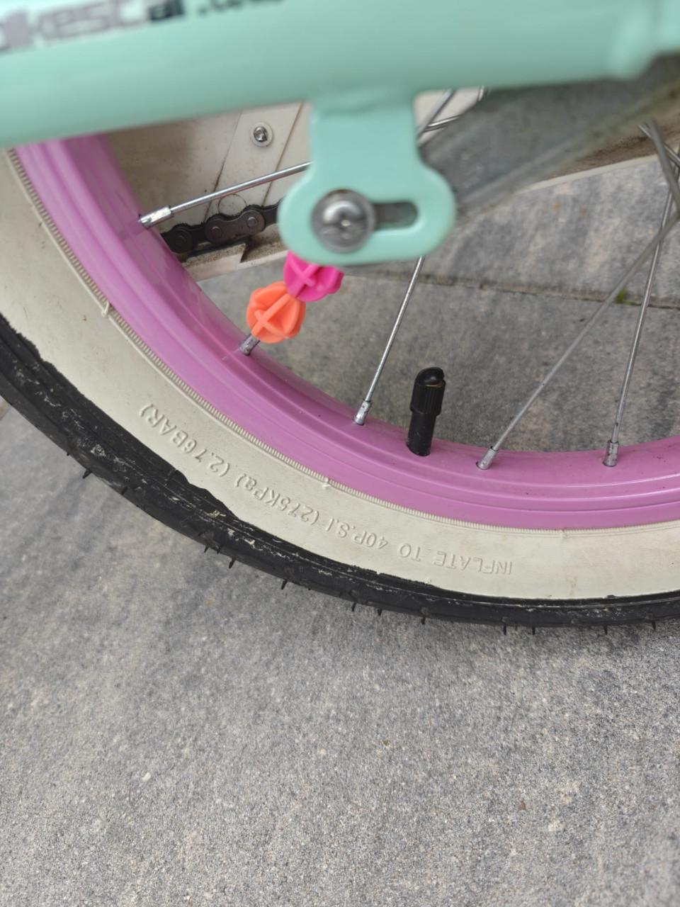 Meisjesfietsje 16 inge