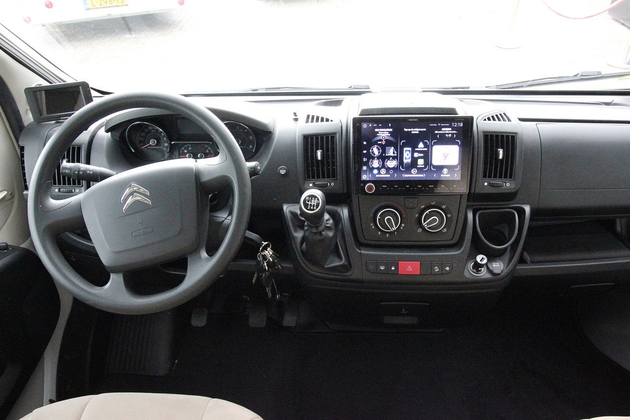Adria Matrix M590ST(Electr.Hefbed, Als nieuw!!!)