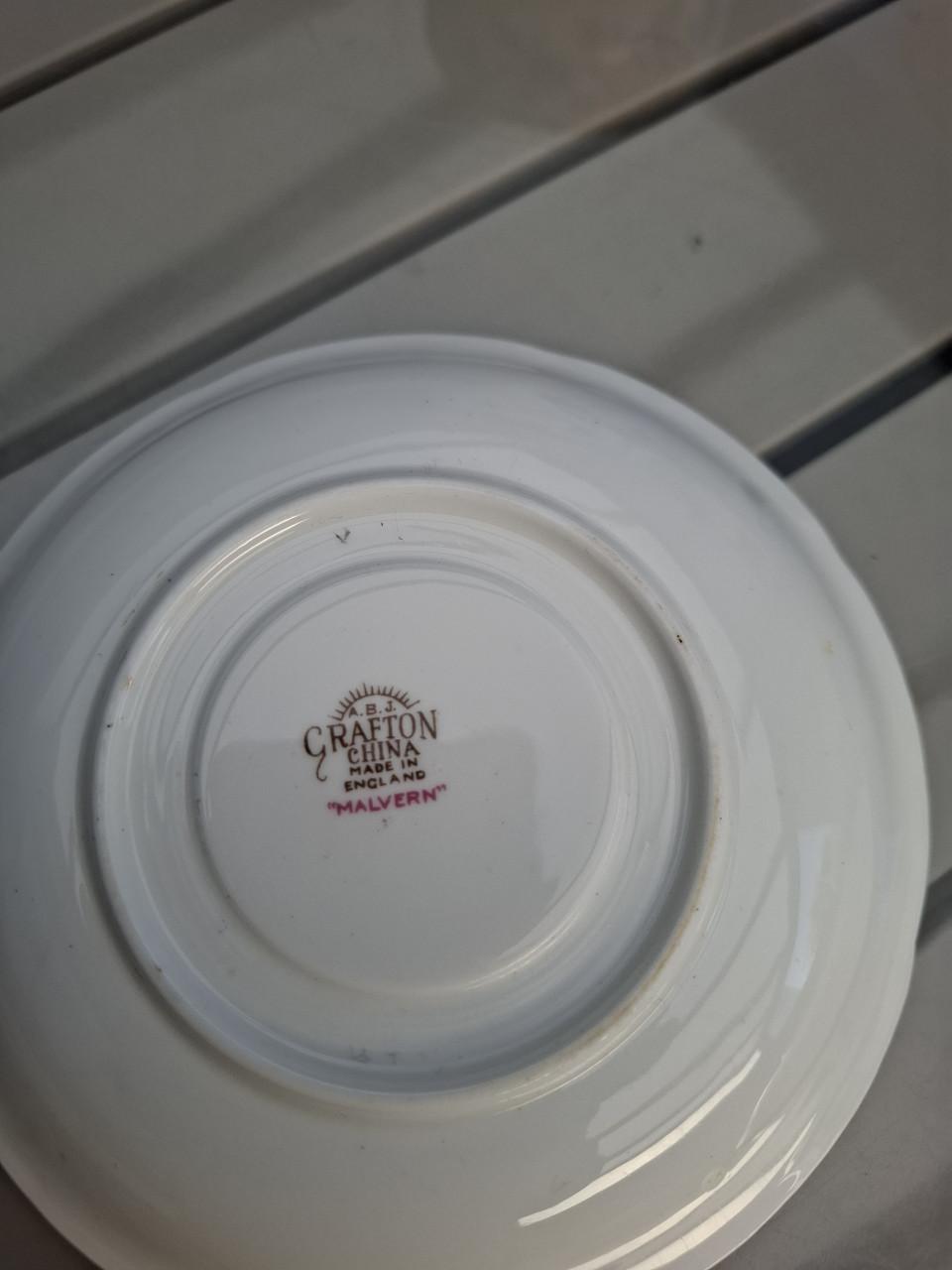 Antieke ABJ Grafton Bone China England MALVERN kop en schotel 4x4 setje