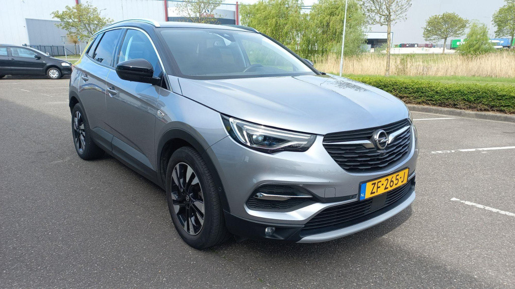 Opel Grandland X 1.2 turbo ultimate | climate | cruise | trekhaak | navi