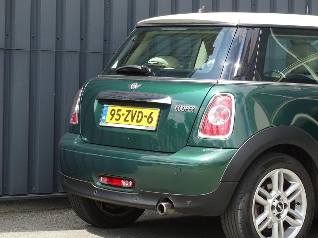 Mini 3-deurs 1.6 cooper chili british racing green | leder | bluetooth