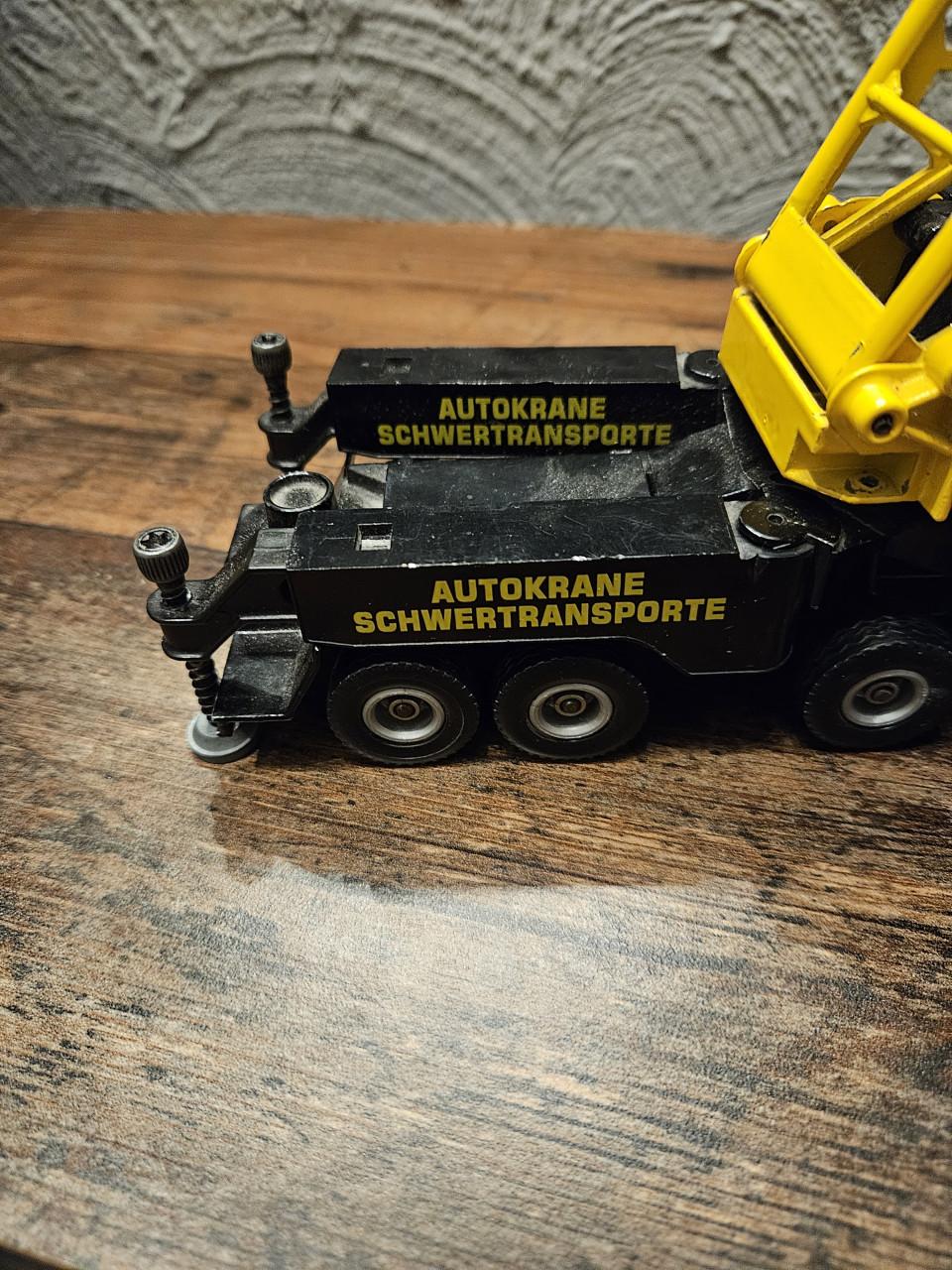 Siku 4310 Liebherr LG 1550 gittermastkran vakwerkkraan 1:55