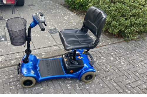 Opvouwbare Sterling 4wiel scootmobiel met de oplader