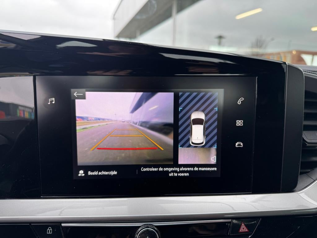 Opel Mokka 1.2 elegance , achteruitrijcamera , stuurverwarming