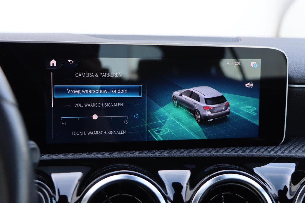 Mercedes-Benz A-Klasse 200 business solution plus upgrade