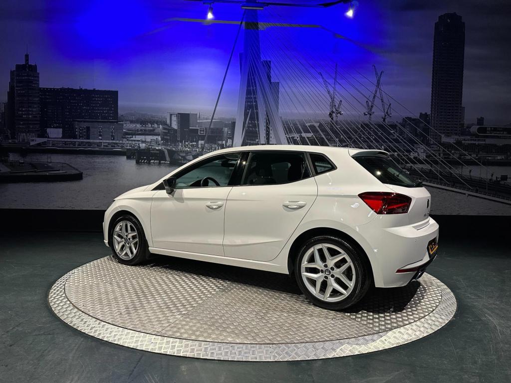 Seat Ibiza 1.0 tsi fr business intense dsg*virtualcockpit*fulllink*pdc*