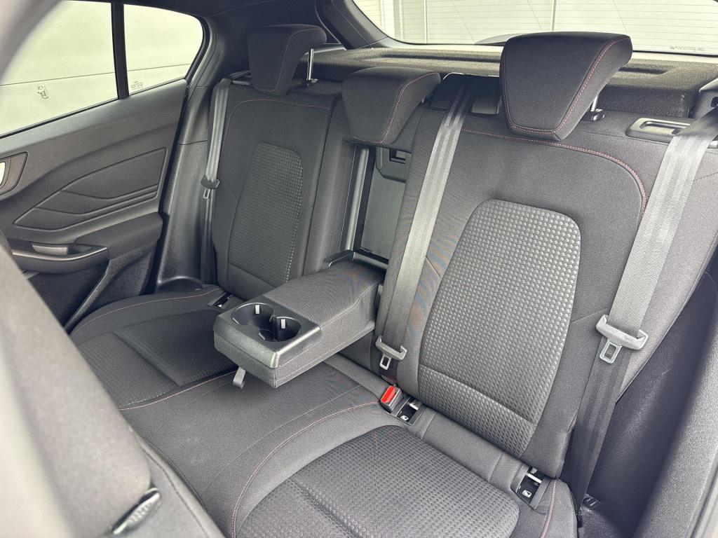 Ford Focus 1.0 ecoboost hybrid st line x mhev garantie t/m 11-02-2029