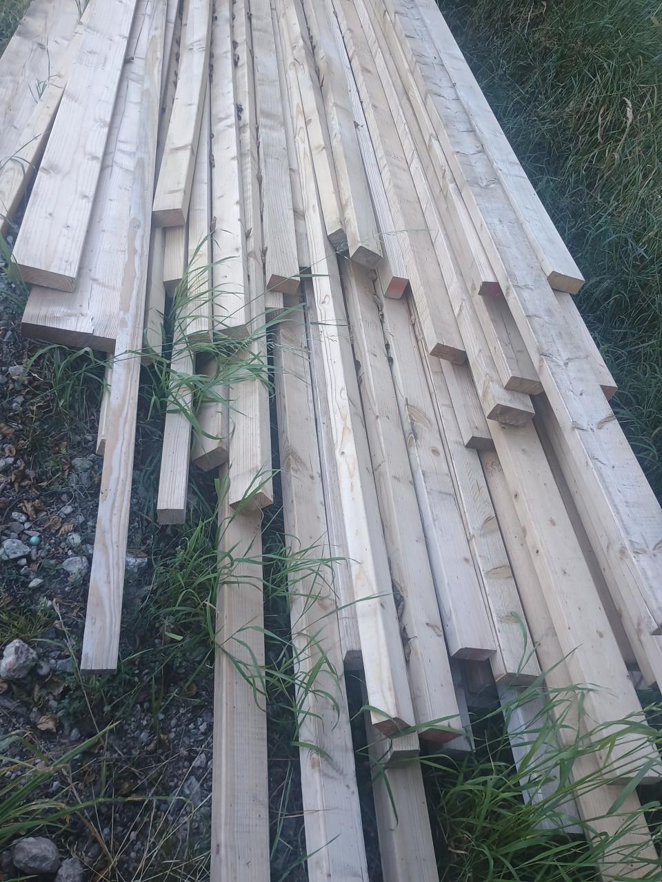 Ribben 69 x 44 stuks 27 ong 100 meter en18 stuks van 89x 36  ong 60 meter