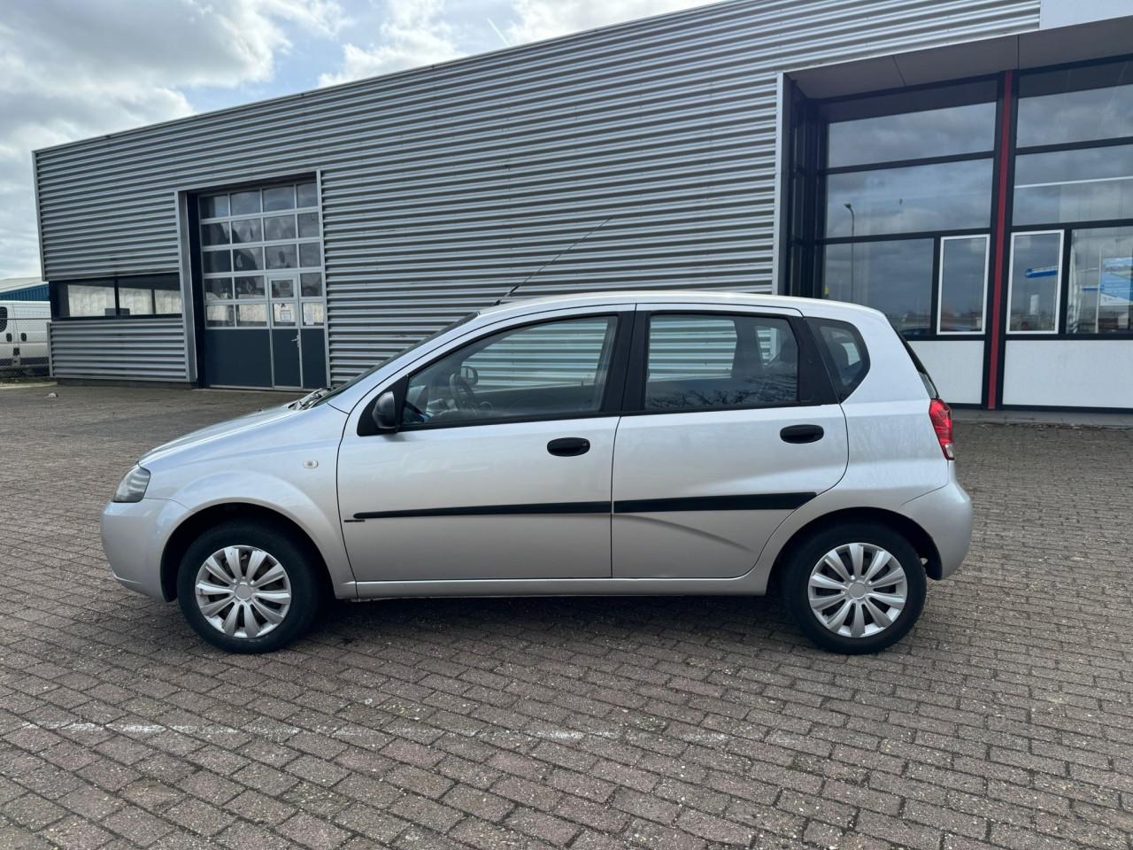 Chevrolet kalos bj 2007  1350 euro