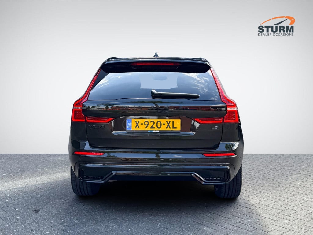 Volvo XC60 2.0 t6 plug-in hybrid awd plus black edition | trekhaak uitklapb