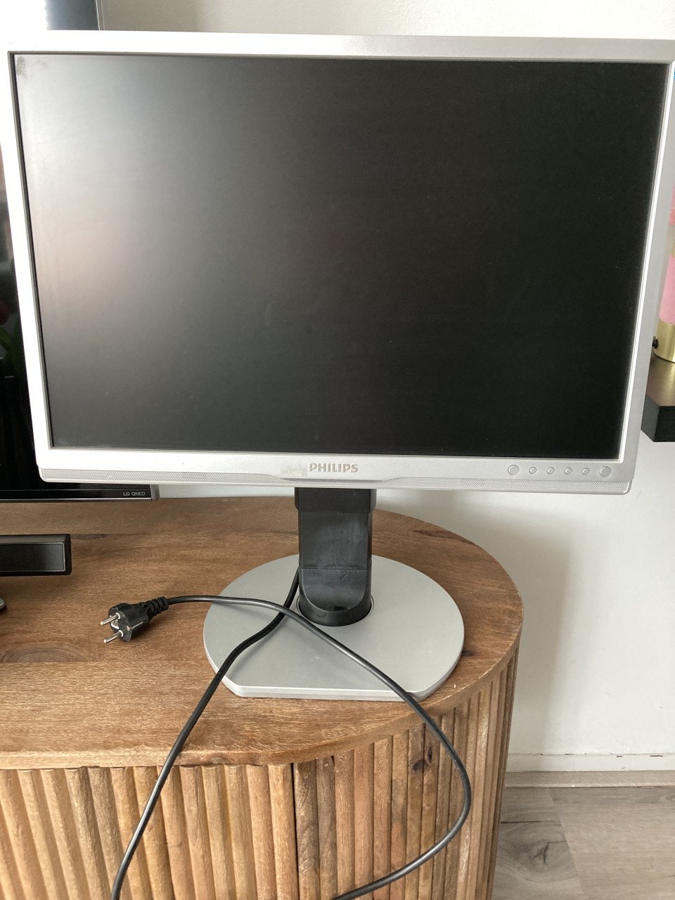 Monitor