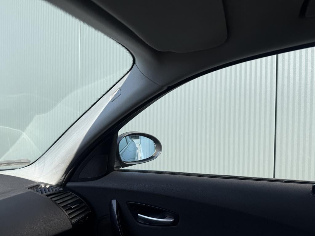 BMW 1 Serie 116i 115pk high executive 5-drs