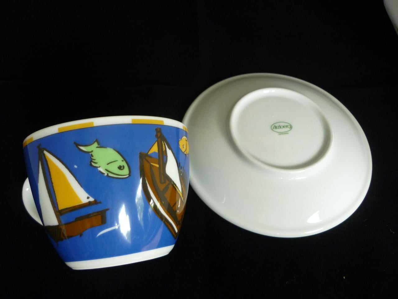 Set van 2 kop en schotel Arzberg Kunst Collectie