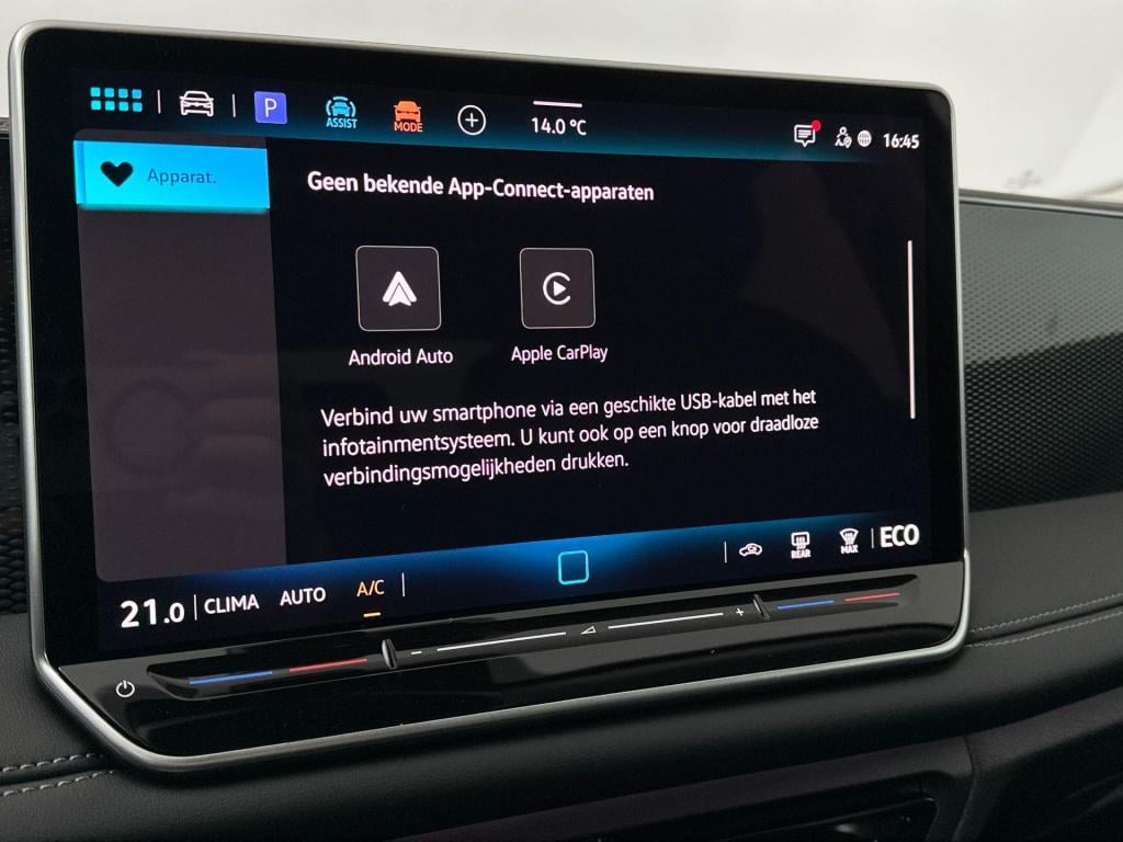 Volkswagen Tiguan life edition 1.5 ehybrid 150 kw / 204 pk